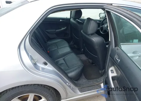 2004 Honda Accord 3.0 Ex z USA, uszkodzony, nr VIN 1HGCM66524A073430